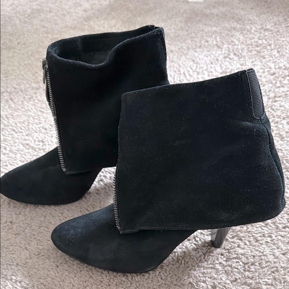 Audrey Brooke Shoes - Black Audrey Brooke Women's Size 8 Ankle Boots w Zipper